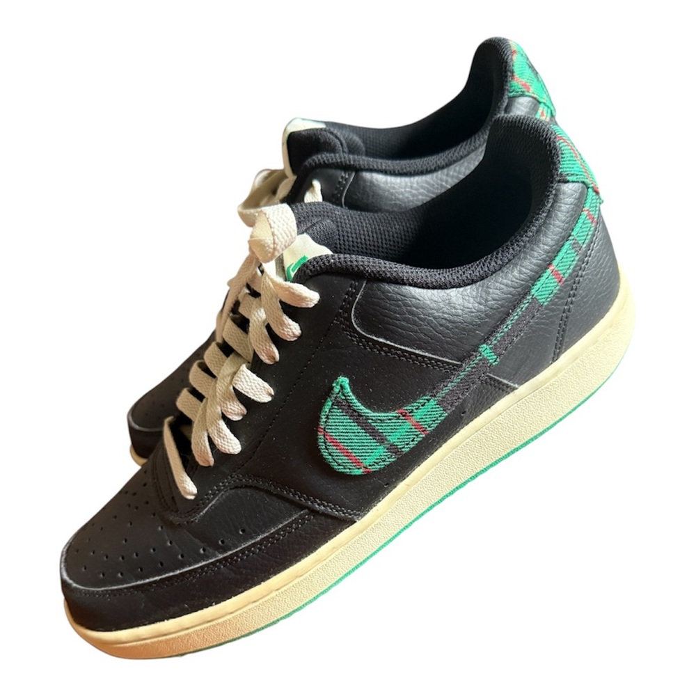 ***SOLD***Nike Black with Green and Red Highlights Men's Sneakers